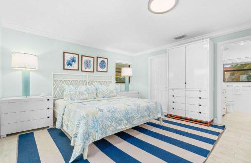 Deep Blue Waterfront Gem Pool Kayaks Dock - Foto 29