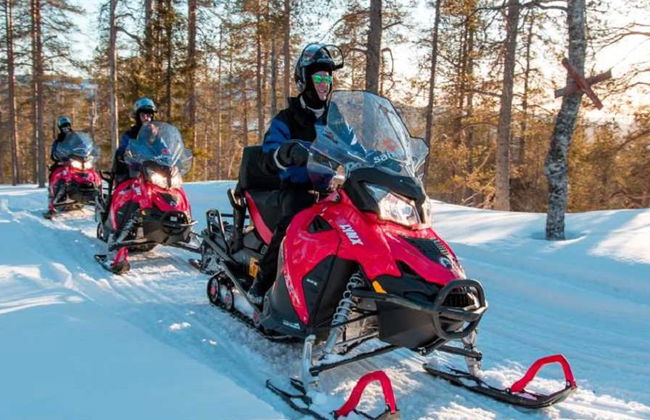 Rey de Ylläs: Ascenso a la colina en motonieve - Desde Ylläs - Foto 3