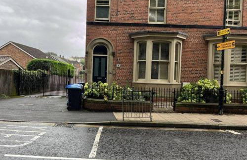 Spacious 3 bed, Parking, Long stays welcome, Relocators, Families, Contractors - Foto 25