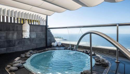 Ático con jacuzzi frente al mar de 2 habitaciones - Foto 2