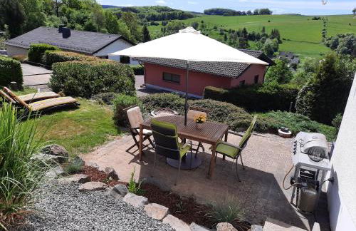 Große Auszeit Eifel mit Sauna, Kamin und Terrasse - Foto 32