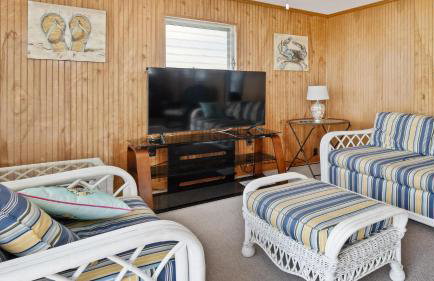 Bay Front 2Nd Floor Duplex Boasts Amazing Bay Views From Both Porch And Deck Located In Ship Bottom 14016 - Photo 13