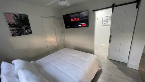 The Vice City Suite - Private stay with Free Parking in the Heart of Miami - Foto 5