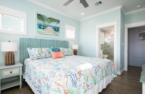 Luxury Beachfront l Sleeps 20, Hot Tub, Pool & Game Room Fun! - Foto 69