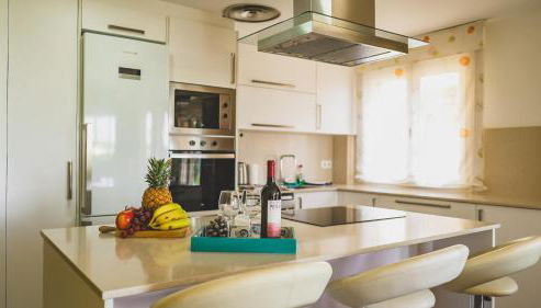 SeaHomes Vacations - NAUTIC MARITIME Apt - Photo 3