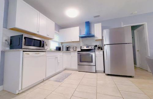 2 COZY BeDRooM WITH HUGE YARD - Photo 10