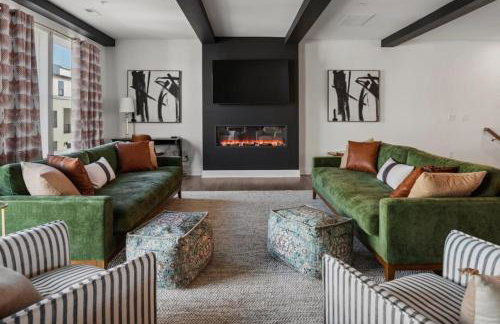 Elevated Escape - Foto 1