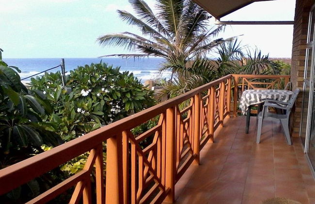 Beachfront Cabanas - Photo 15