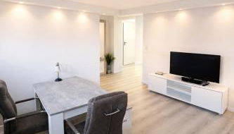 Frisch Renovierte Souterrain Wohnung - Foto 3