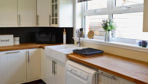 Mackenzie Cottage - Photo 4