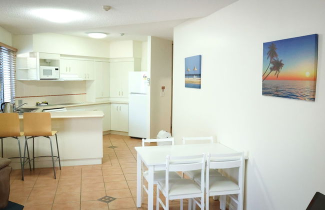 White Crest Apartments - Foto 27