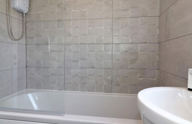 Moore View - Hamilton - Photo 2