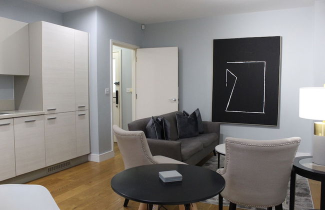 Luxurious Private One Bedroom Apartment - Foto 10