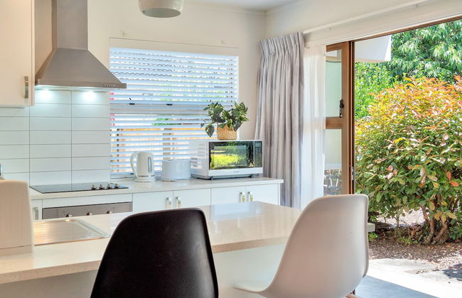 Bright 3 Bedroom near St Lukes Mall 3 - Photo 15