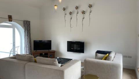 The Mews - Family space, garden, parking, balcony, view - Foto 3