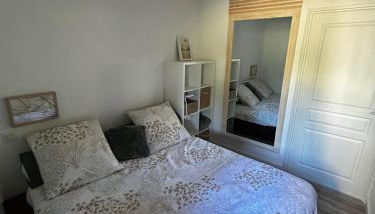 Appartement cosy centre Uzès, parking gratuit, piscine - Foto 5