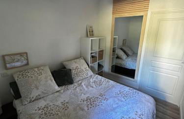 Appartement cosy centre Uzès, parking gratuit, piscine - Foto 5