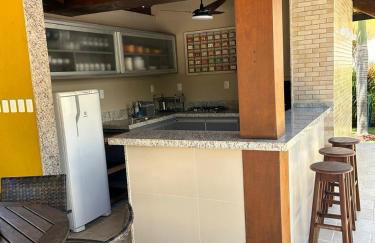 Casa super agradável em Busca Vida a 100m da praia! - Foto 45