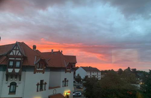 Moderne 4 Zimmer Apartment mit Bergblick Stadtzentrum Contactless Check-in - Foto 97