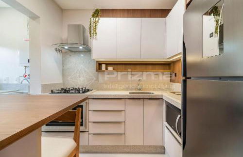 306 Bl 03 - WaldGarten Bombinhas - 50 m do Mar e Frente Avenida - Condomínio de Alto Padrão - Piscina - Academia - Salão de jogos - Foto 31