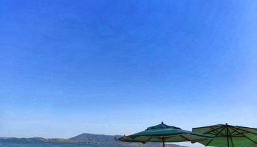 TOP 1 QUARTO com ESTACIONAMENTO em Condomínio com VISTA INCRIVEL - PORTARIA 24h, PISCINA, Sauna e Parquinho Infantil - Apartamento com Ar condicionado, Smart TV, Wi-Fi, Cozinha Completa, NETFLIX, Entre o MAR e a LAGOA, CUSTO BENEFICIO - Foto 3