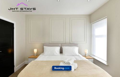 premium Offer for Extended Stays by JMT Stays l Swansea Short Lets and Serviced l With Private Parking - Foto 49