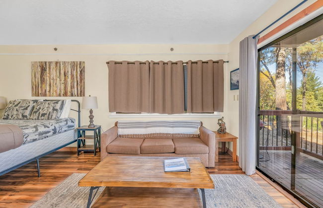 Cozy Corner Yosemite Studio Close to it All! - Foto 4