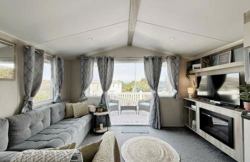 Kindred, a relaxed coastal escape in Swanage, Dorset with 300mbps WiFi - Photo 3