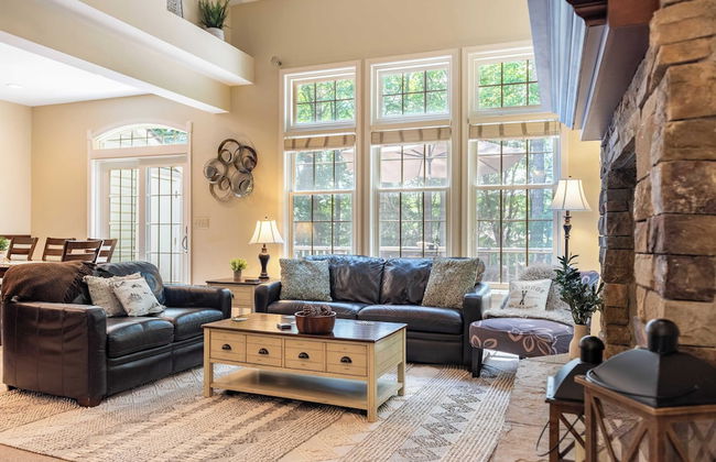 Highland Hideaway by Avantstay Group Poconos Retreat w/ Patio + Game Room - Foto 5