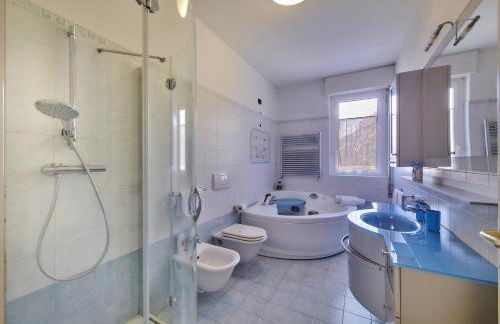 Balcony Lake View Apartment - Foto 10