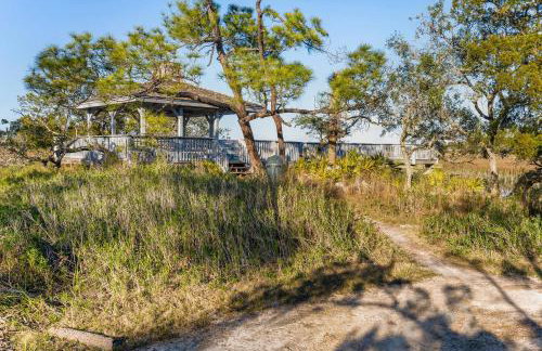 Sunset Breeze Marsh View Treehouse Retreat - Foto 5