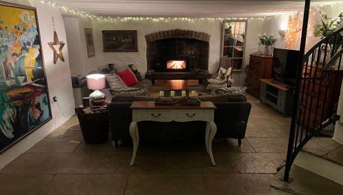 The Old Farmhouse - Photo 5