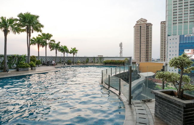 Tranquil 1BR GP Plaza Apartment - Photo 31