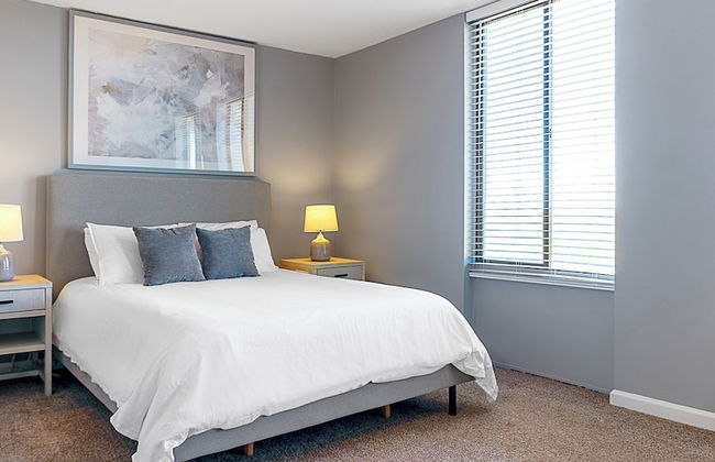 Landing Stunning Studio Game Room Pool - Foto 12