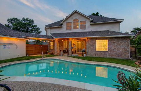 Big Texas Living - Spacious 5-BD with Pool - Foto 49
