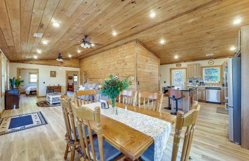 1 Mi to Watauga Lake! Modern & Rustic Mtn Hideaway - Photo 9