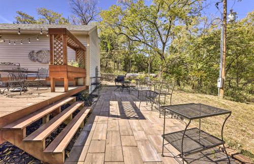 The Farm House with Deck and Historic Charm! - Foto 35