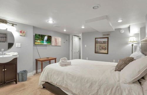 Housepitality - Harrison Mansion - Great Location - Photo 39