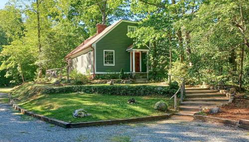 Warm and Peaceful Home with Fire Pit on Haw River - Foto 2