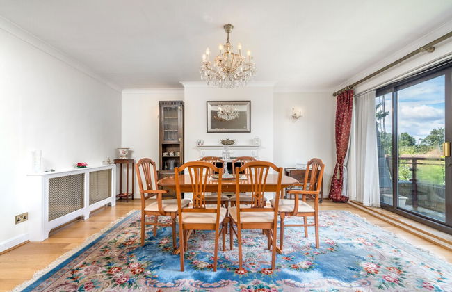 Delightful Vintage 2 Bedroom Apartment - Foto 9