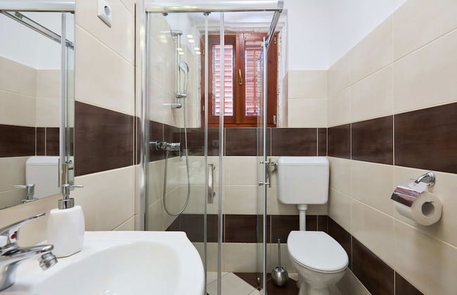 KABLAR'S SUNNY SUITES - Foto 35