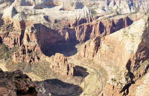 Log Cabin Zion Retreat. Walking distance to East Zion Trails - Photo 15