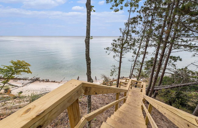 Beautiful Overlooking Shoreline 3BDR Chalet ➠18396 - Foto 47