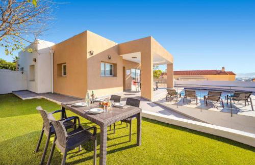 Villa Pomera Dos by Villa Plus - Photo 14