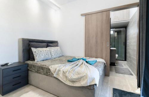 Zeffie's Studio - Photo 6