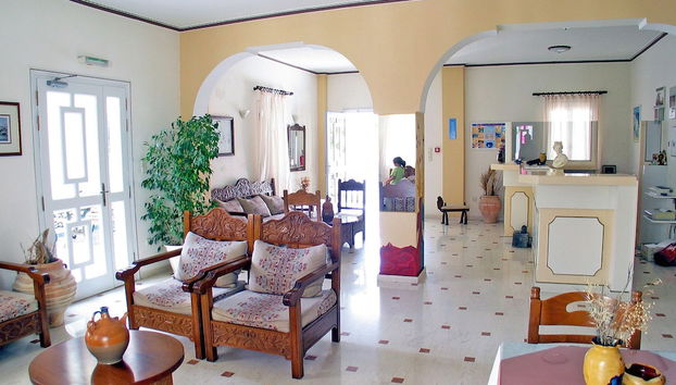 Coin salon dans le hall