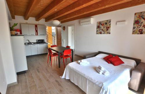 Red Apartment in Marciaga di Costermano - Foto 9