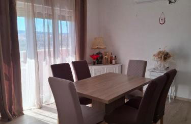 Apartman with Adriatic view "Biočić" - Foto 6
