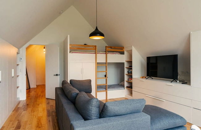 Bright Chalet With hot tub and Indoor Sauna - Foto 40