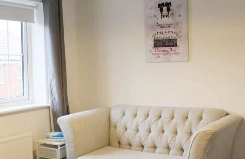 1-Bed House - Sleeps 2 - Parking Wifi - Foto 3